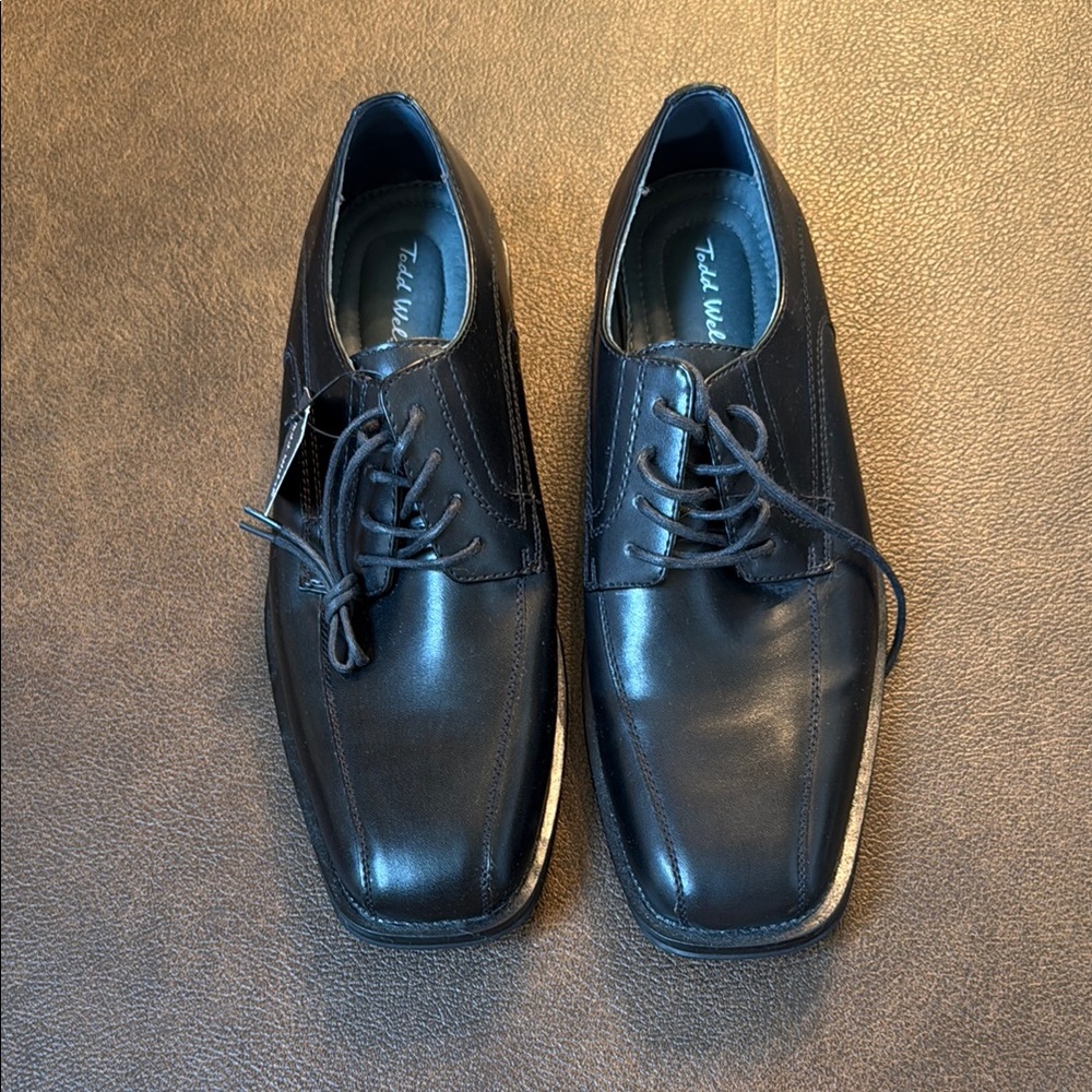 Todd Welsh Bruno Black Men's Shoes, Size 8 NWOB